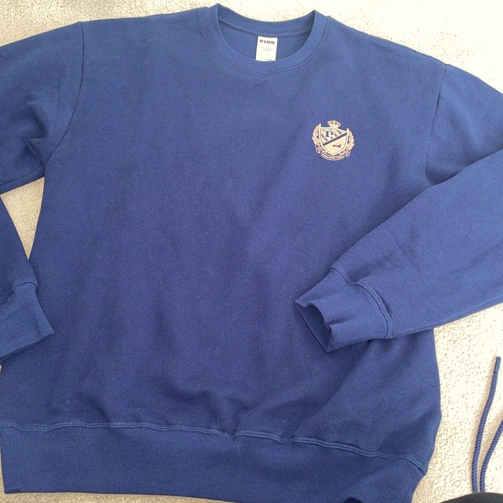 Pink Victoria’s Secret sweatshirt size xs sweater Crewneck